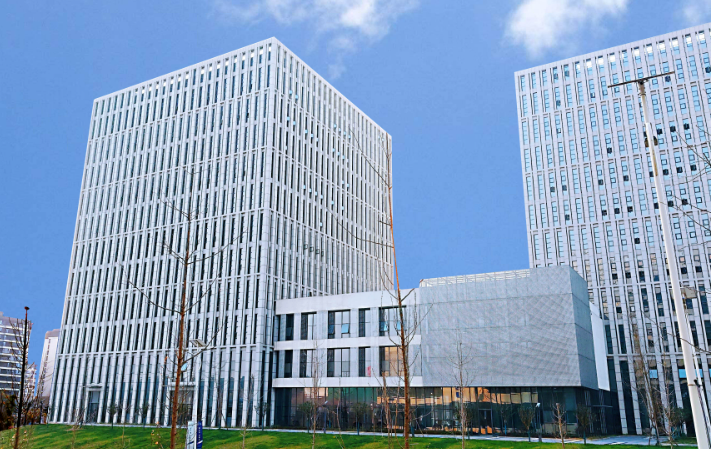 四川秉哲科技解读：2024年安防监控系统行业新规与合规要点